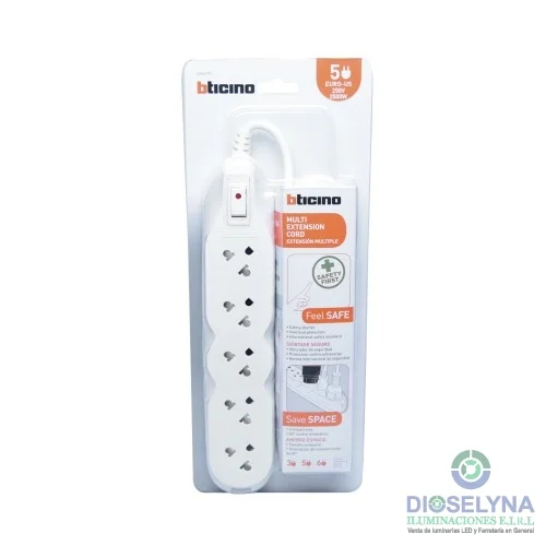 Extensión 5 tomas universal tierra 3 metros Bticino cable vulcanizado