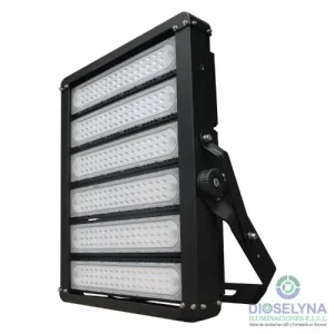 REFLECTOR FLOODLIGHT HP 600W 5700K IP65 100-277V LEDVANCE